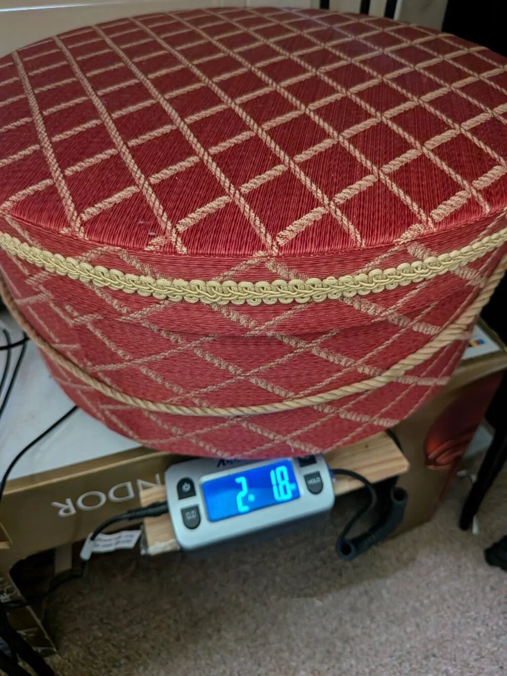 Vintage Red Tan Diamond Trellis Padded Fabric Hat Box Rope Trim Storage 14.5